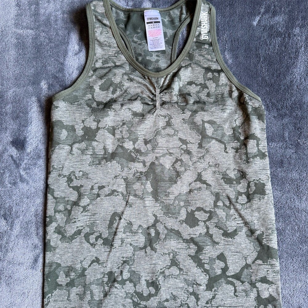 Gymshark Adapt Camo Tank Top Womens Size M Green Seamless Racerback